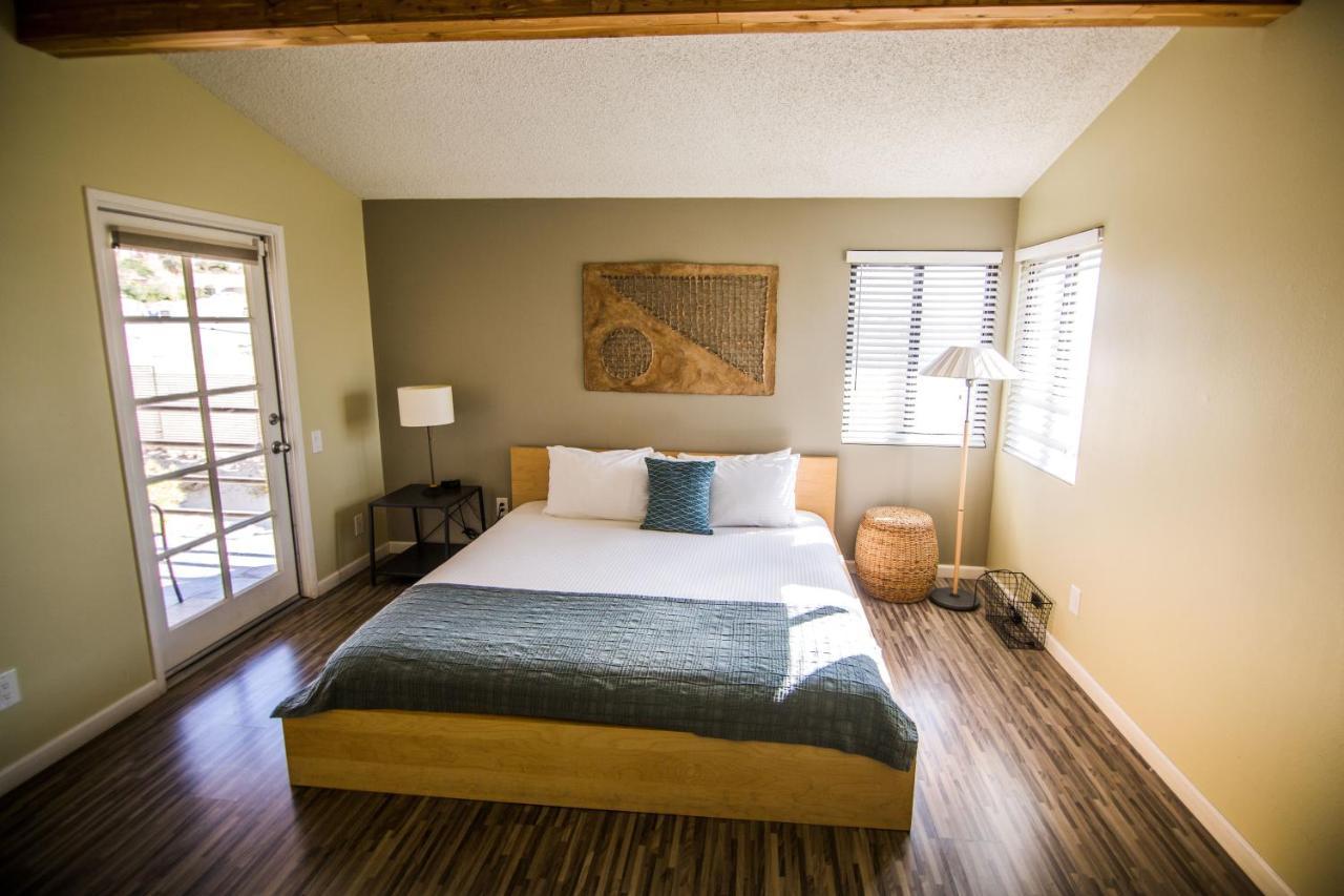 The Spring Resort & Spa (Adults Only) Desert Hot Springs Exterior photo