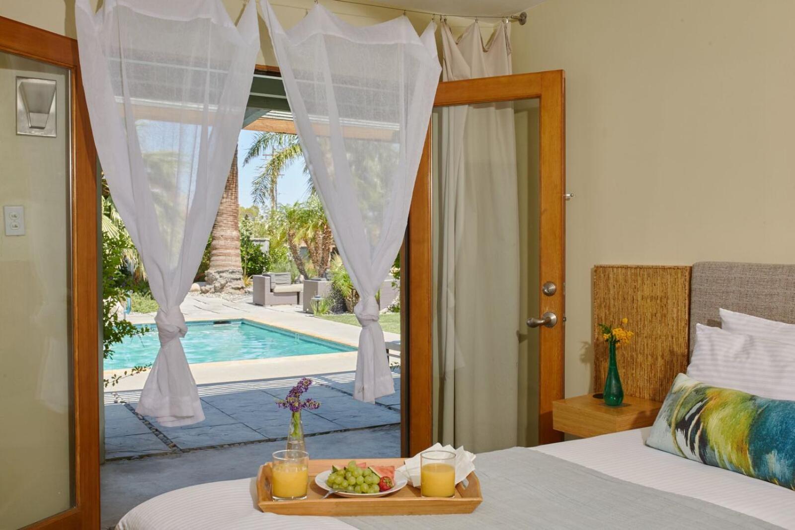 The Spring Resort & Spa (Adults Only) Desert Hot Springs Exterior photo